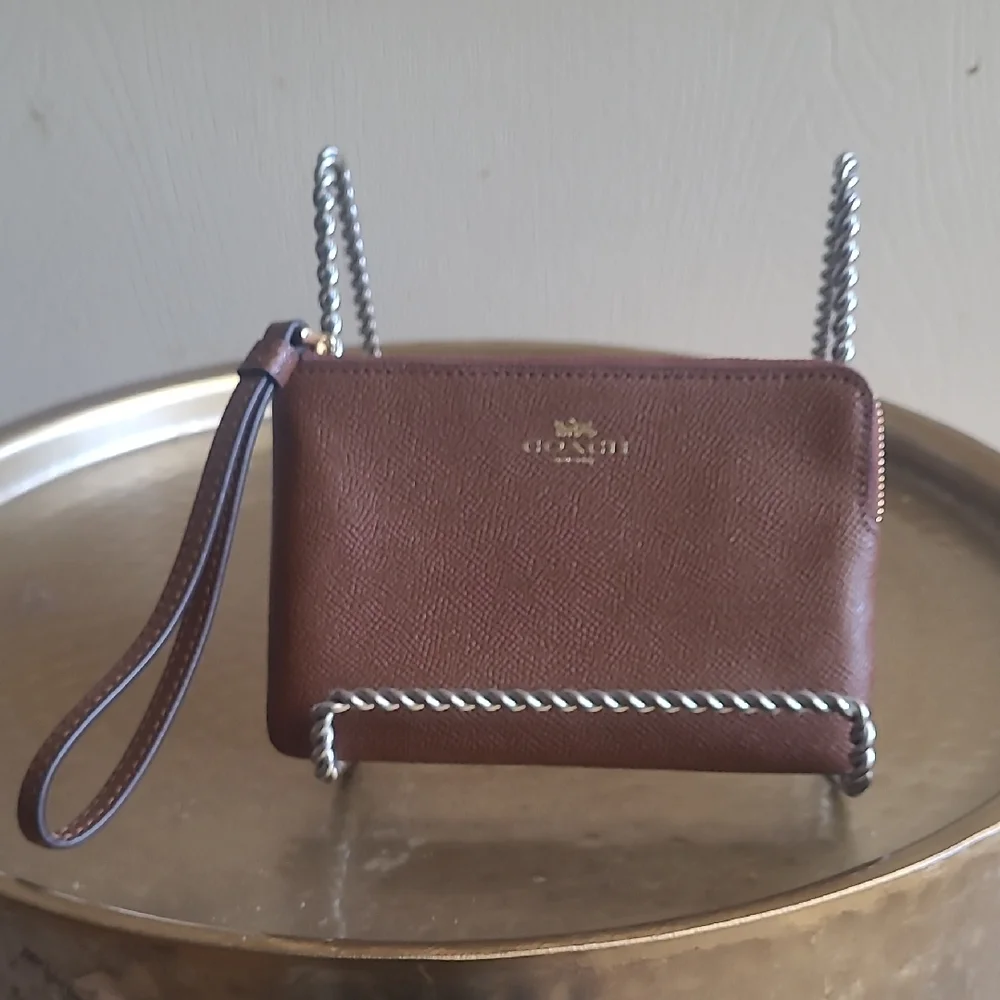 NEW Coach Brown Leather Wristlet - Picture 1 of 6